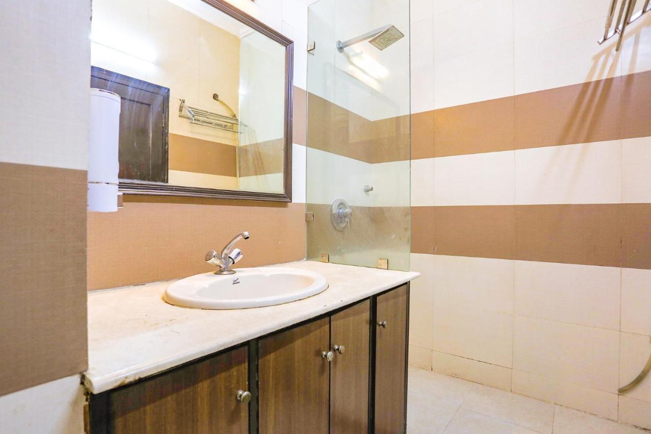 Fabhotel Jpm The Grand Bella - Nr Nehru Place Market Нью-Дели Экстерьер фото